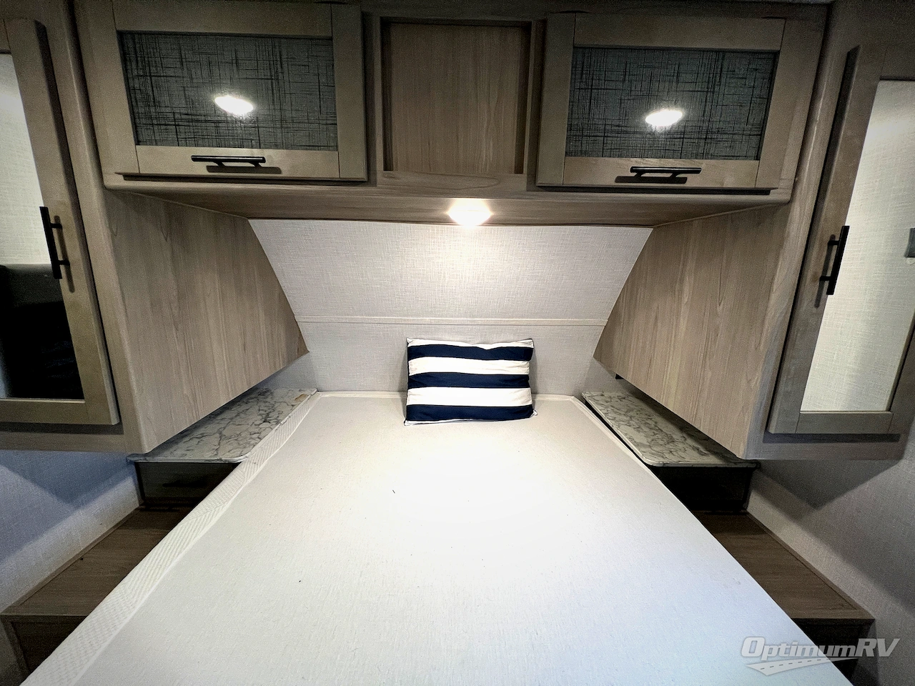 2022 Dutchmen Coleman Light 2755BH Photo 14
