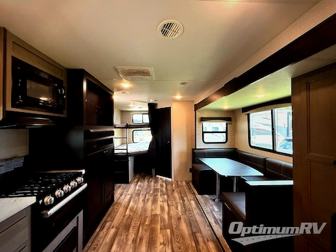 2022 Starcraft Super Lite 241BH RV Photo 2
