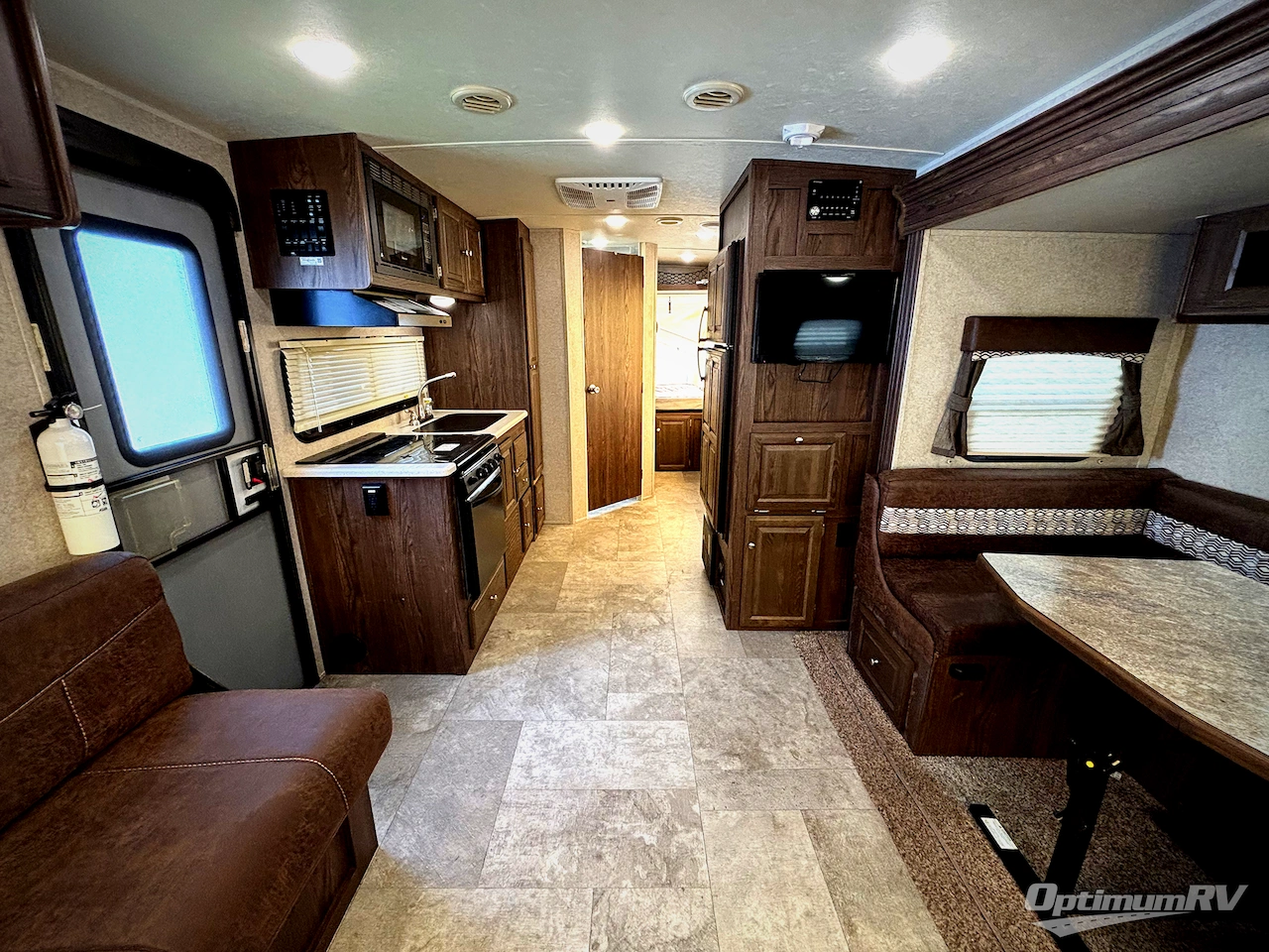 2018 Forest River Rockwood Roo 233S Photo 4