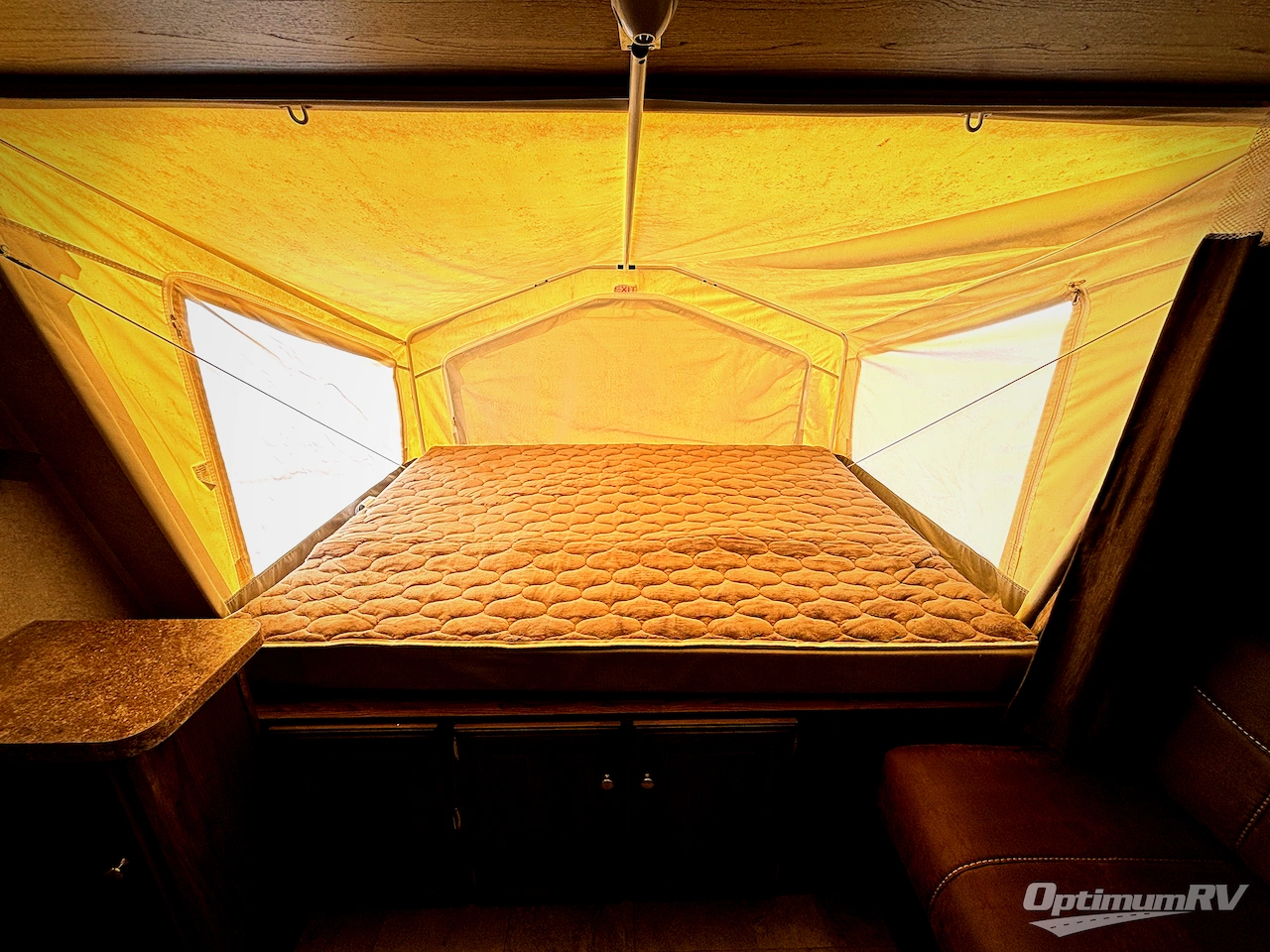 2018 Forest River Rockwood Roo 233S Photo 7