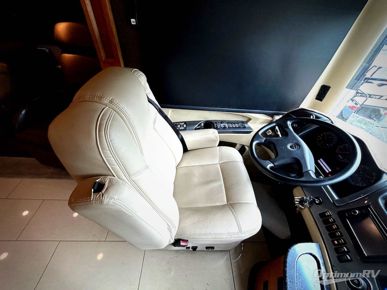 2017 Tiffin Allegro RED 33 AA Photo 5