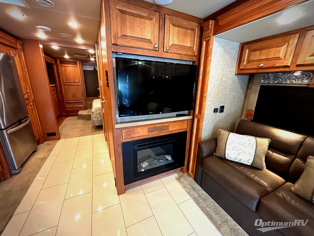 2017 Tiffin Allegro RED 33 AA Photo 12