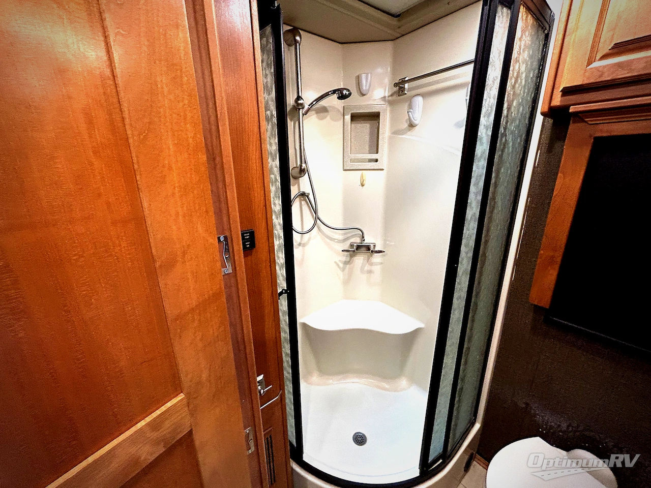 2017 Tiffin Allegro RED 33 AA Photo 14