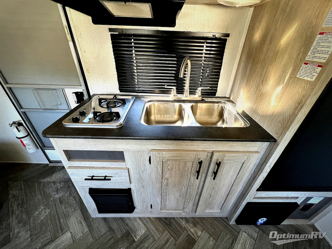 2023 Heartland Prowler 182SSX Photo 9