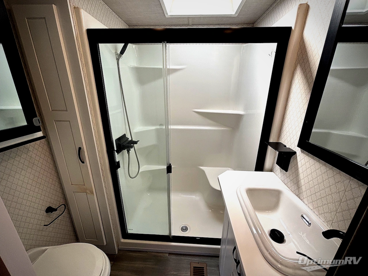 2022 Forest River Cedar Creek 291RW Photo 15