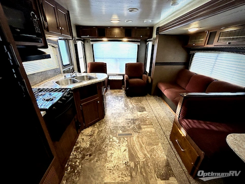 2017 Heartland Pioneer RL 250 RV Photo 2