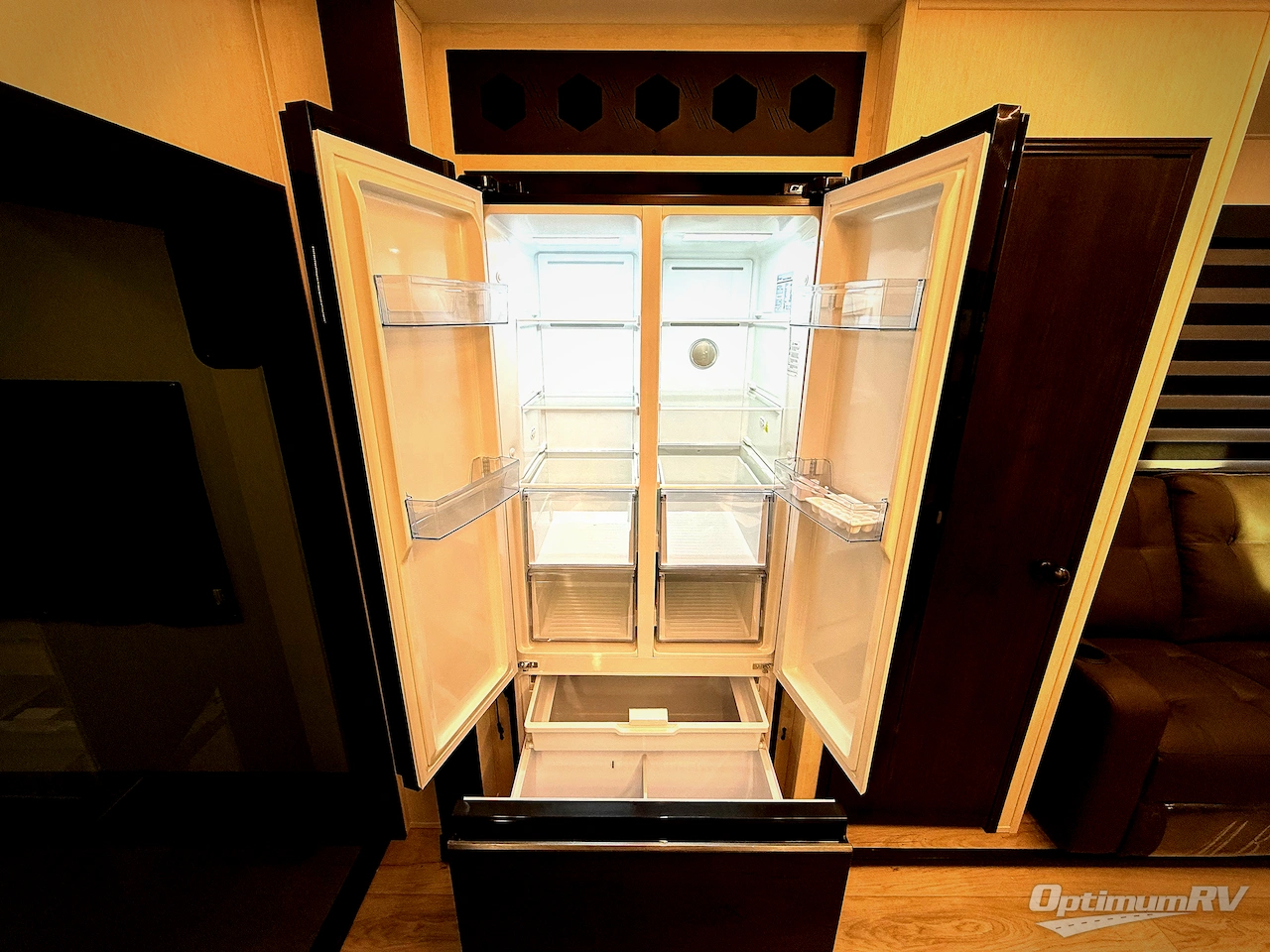 2026 Forest River Vengeance Rogue Armored 4015 Photo 11