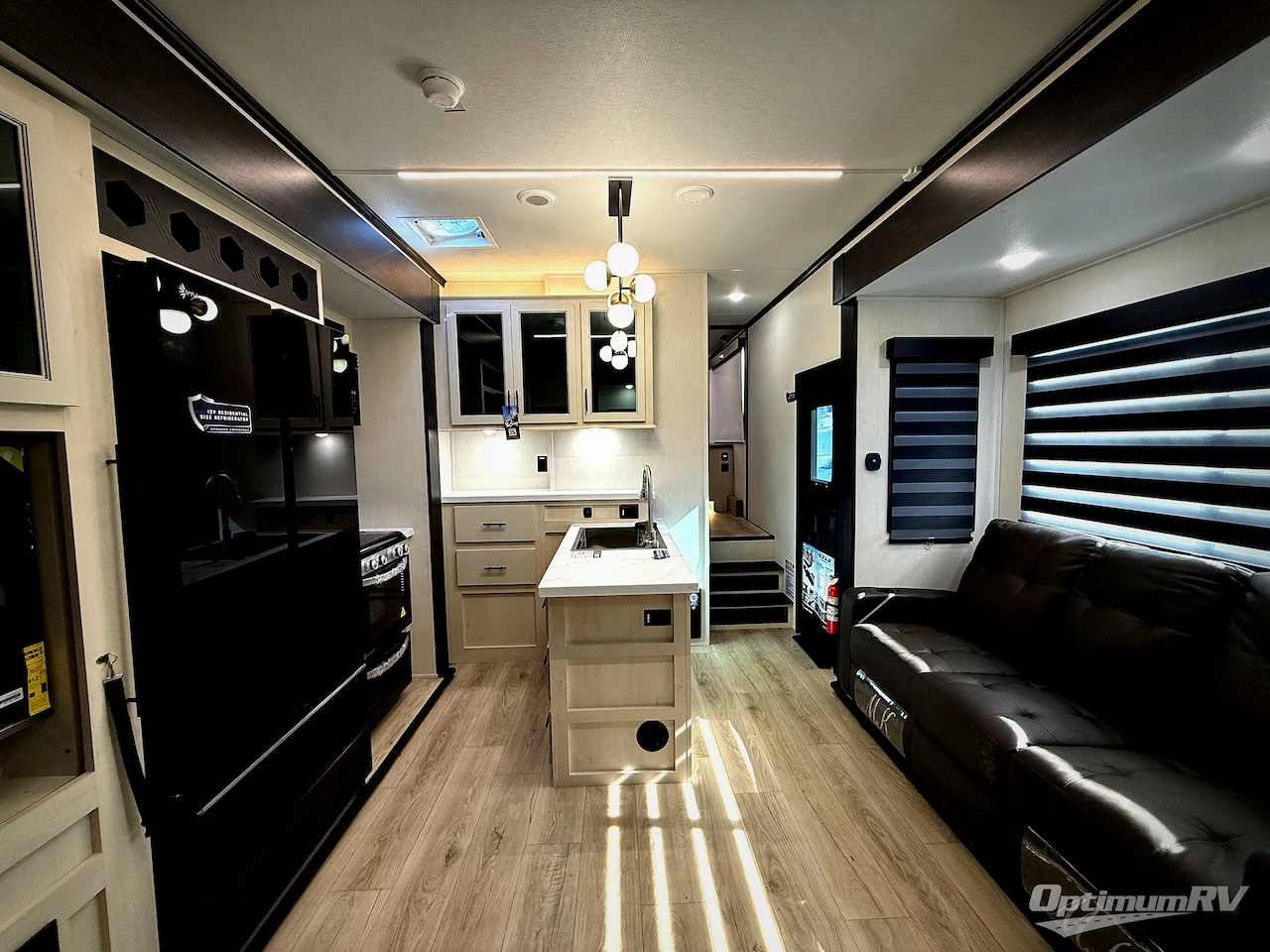 2026 Forest River Vengeance Rogue Armored 341GS11 Photo 5