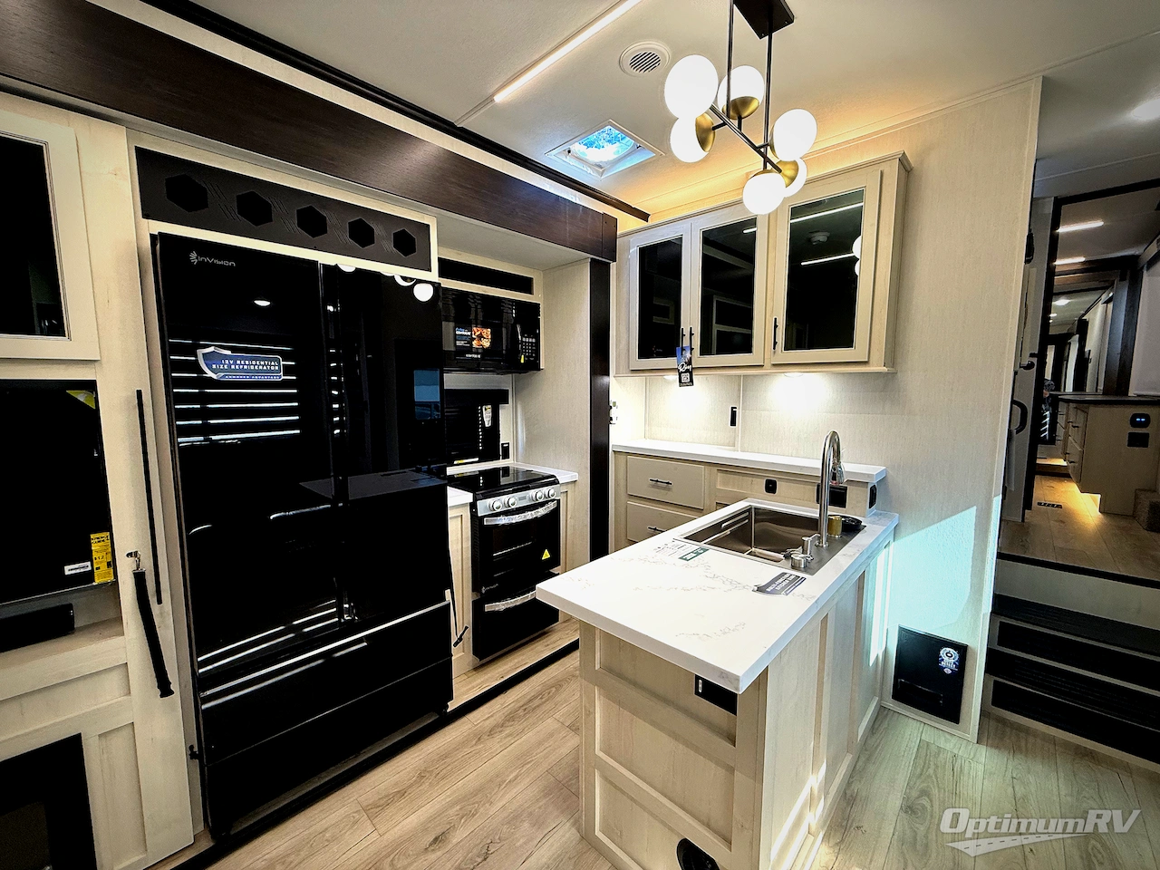 2026 Forest River Vengeance Rogue Armored 341GS11 Photo 7