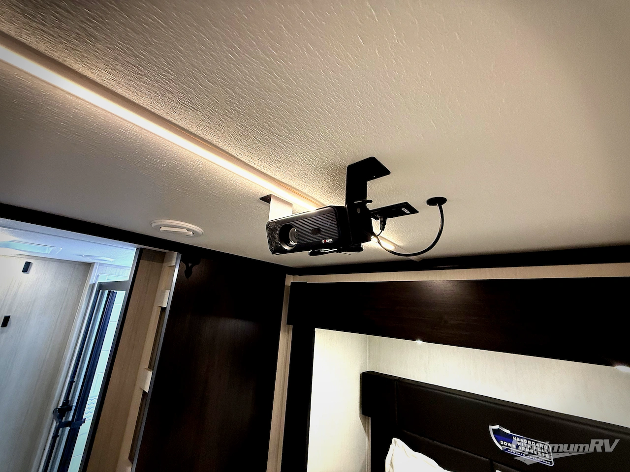 2026 Forest River Vengeance Rogue Armored 341GS11 Photo 24