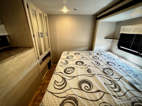2023 Shasta Shasta 25FK RV Photo 4