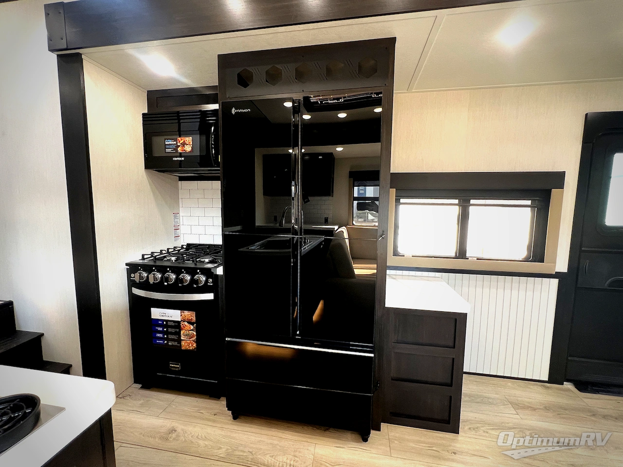 2026 Forest River Cherokee Vengeance 4413 Photo 10