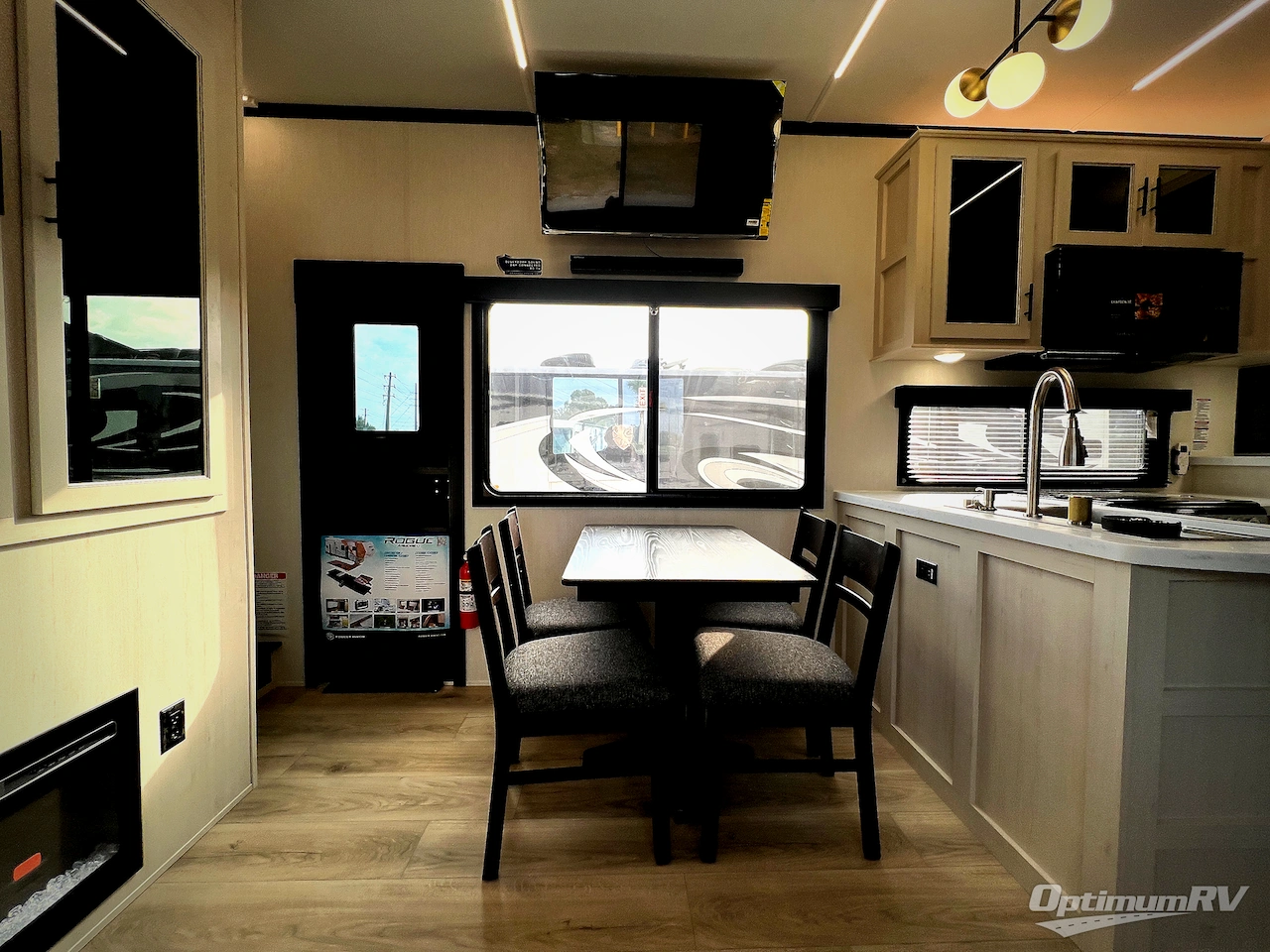 2026 Forest River Vengeance Rogue Armored 4015 Photo 7