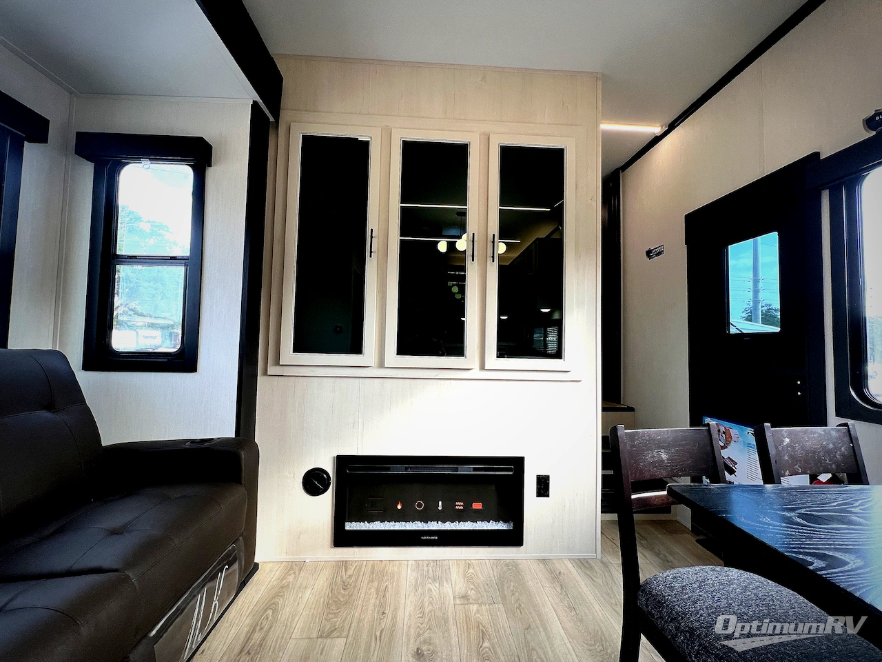 2026 Forest River Vengeance Rogue Armored 4015 Photo 13