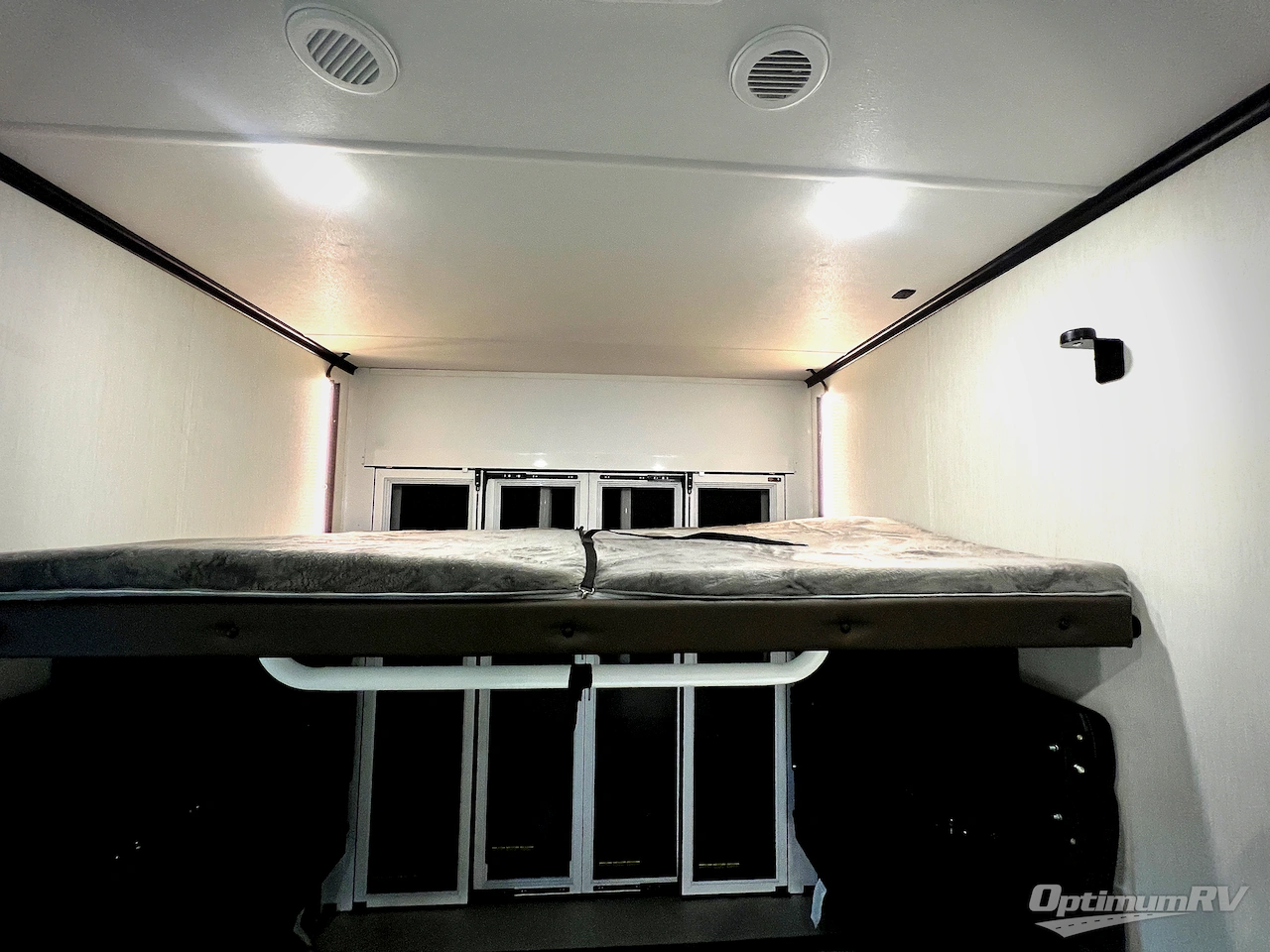 2026 Forest River Vengeance Rogue Armored 4015 Photo 17