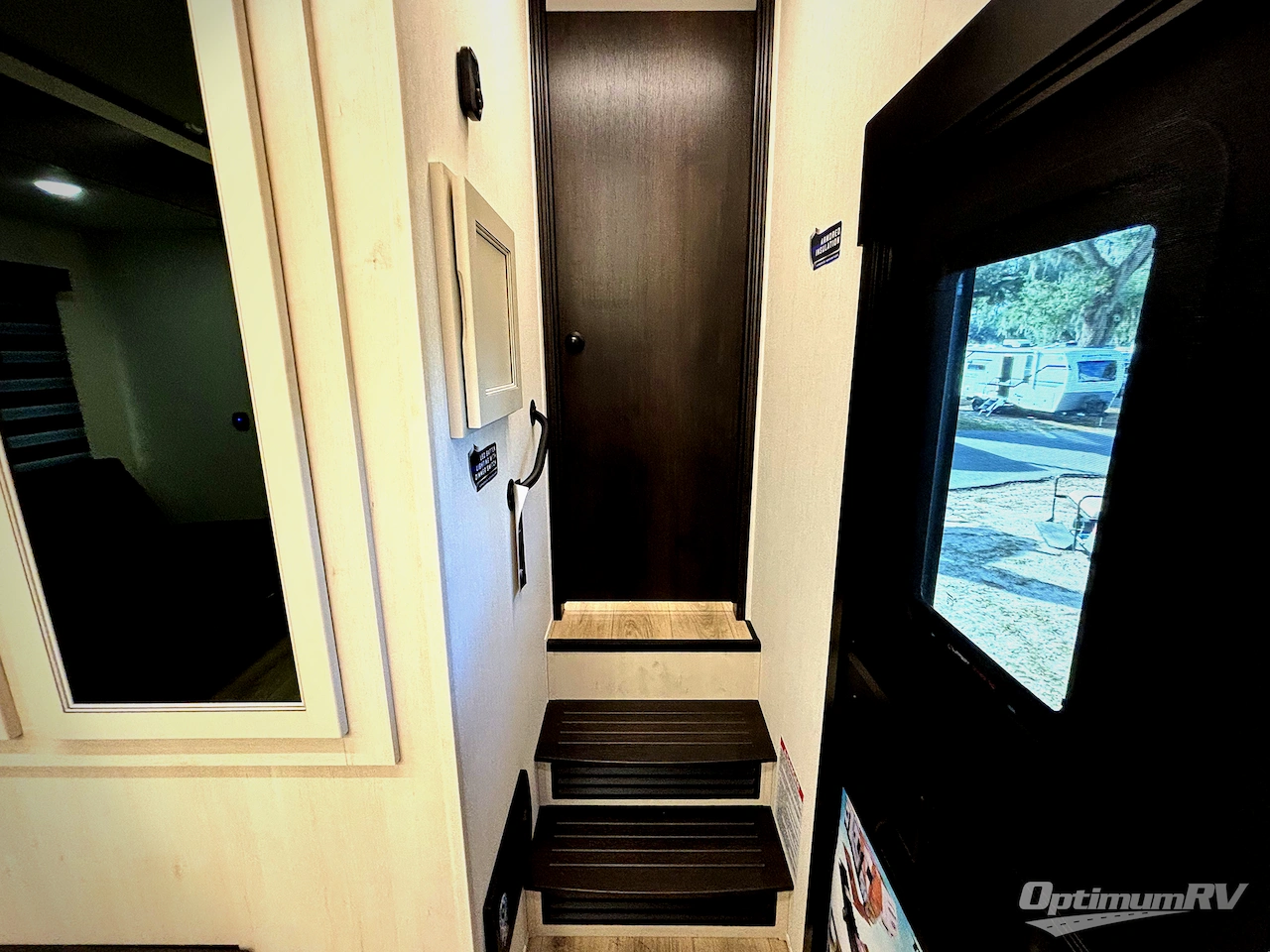 2026 Forest River Vengeance Rogue Armored 4015 Photo 7