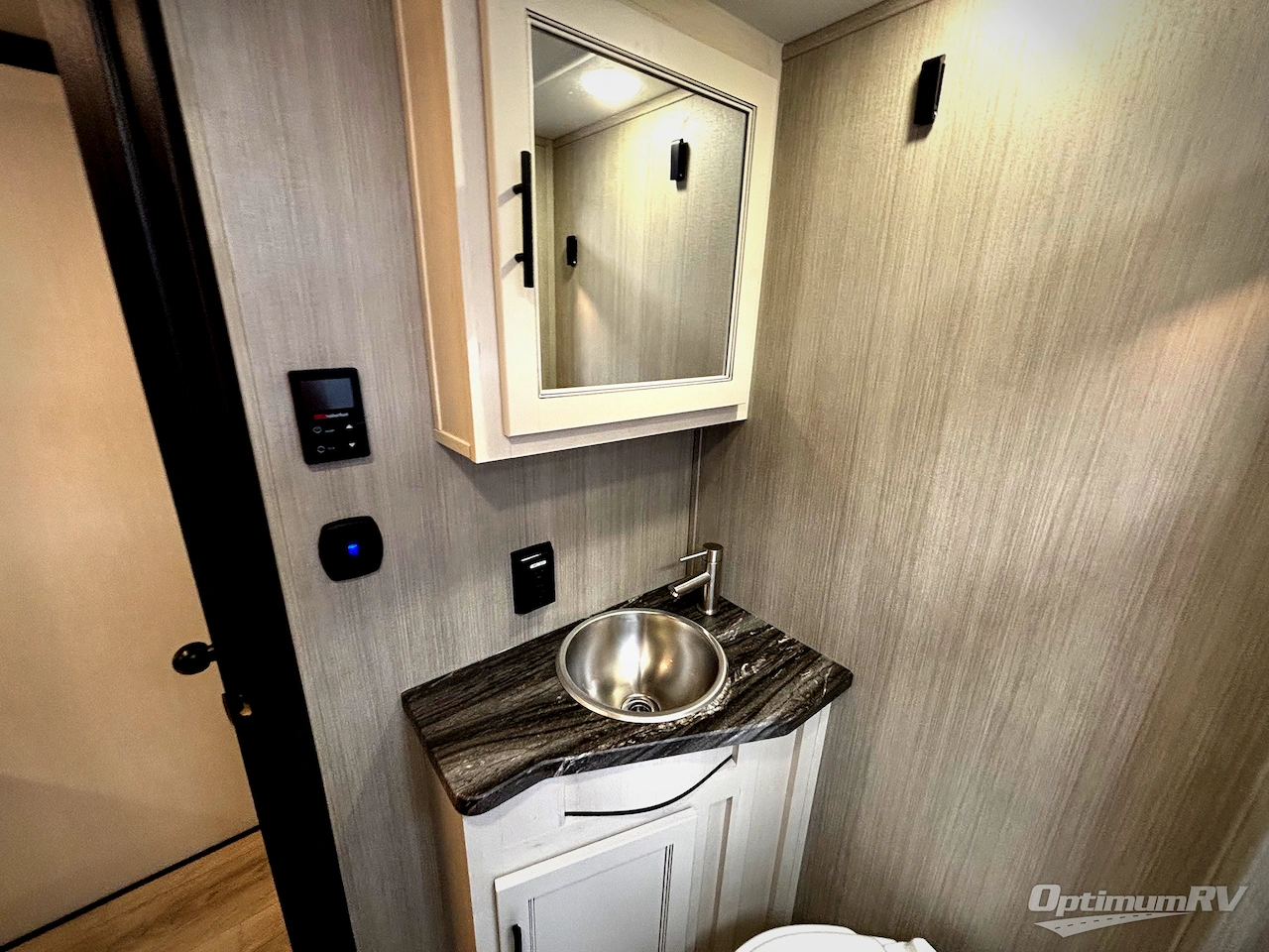 2026 Forest River Vengeance Rogue Armored 4015 Photo 14