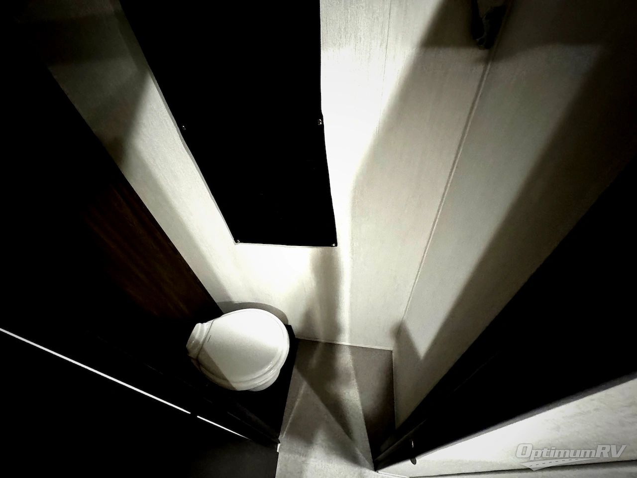 2026 Forest River Cherokee Rogue Armored 4015 Photo 14