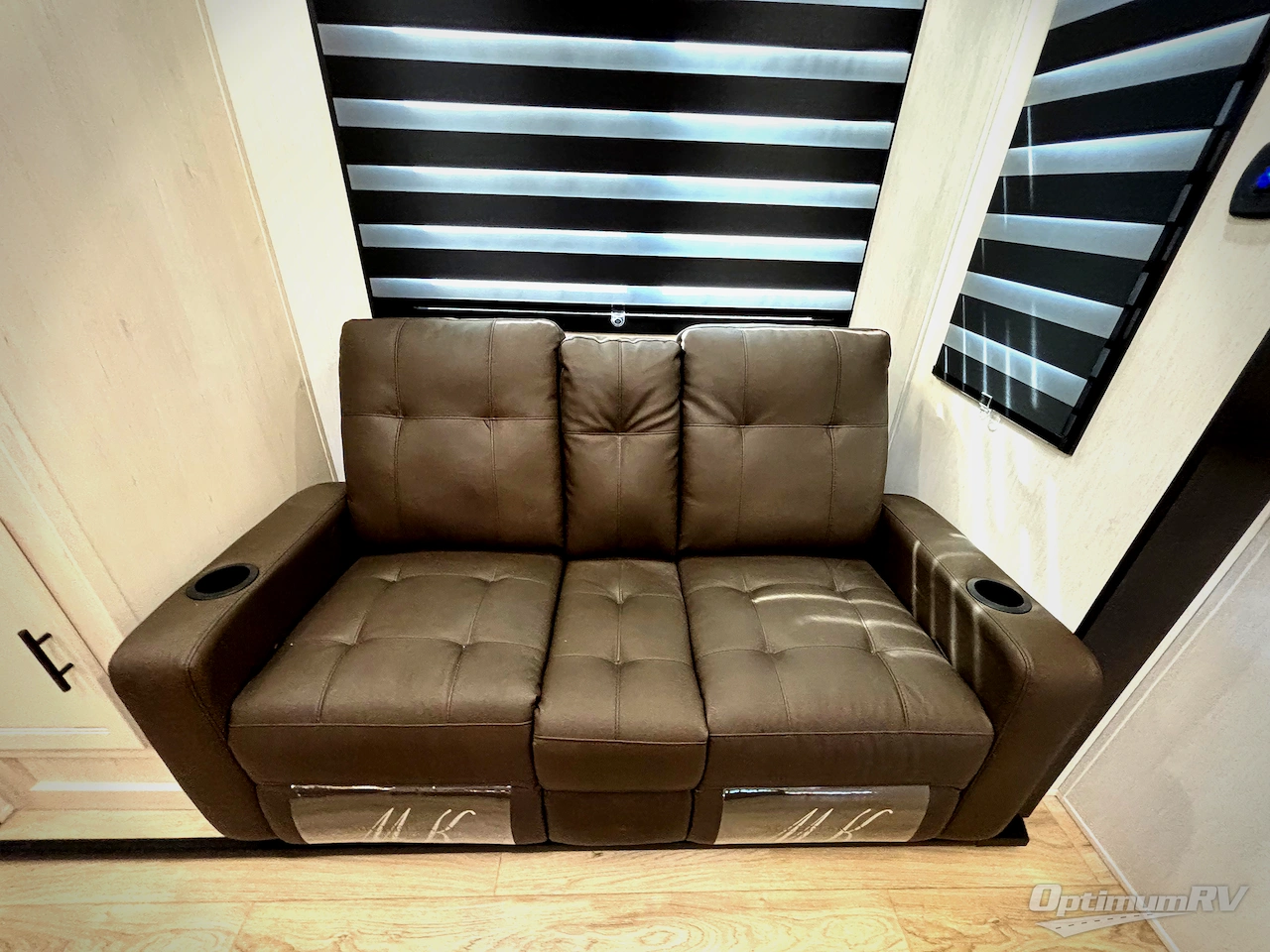 2026 Forest River Cherokee Rogue Armored 32L132 Photo 16