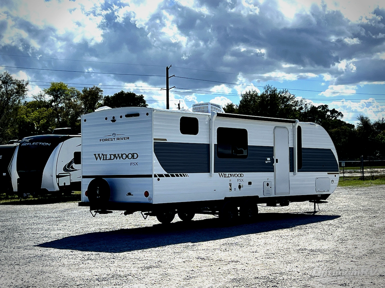 2026 Forest River Wildwood FSX LE 266BHLE Photo 2