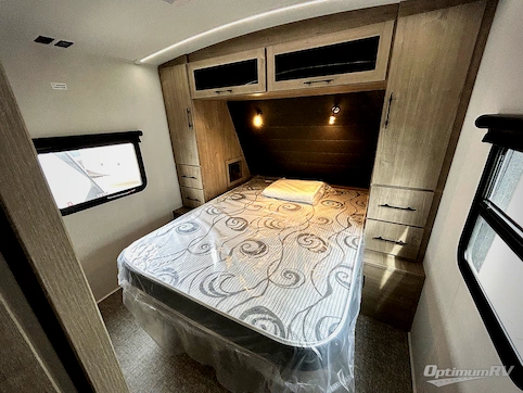 2025 Grand Design Imagine 2970RL RV Photo 3