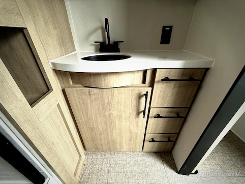 2025 Grand Design Imagine 2970RL RV Photo 4