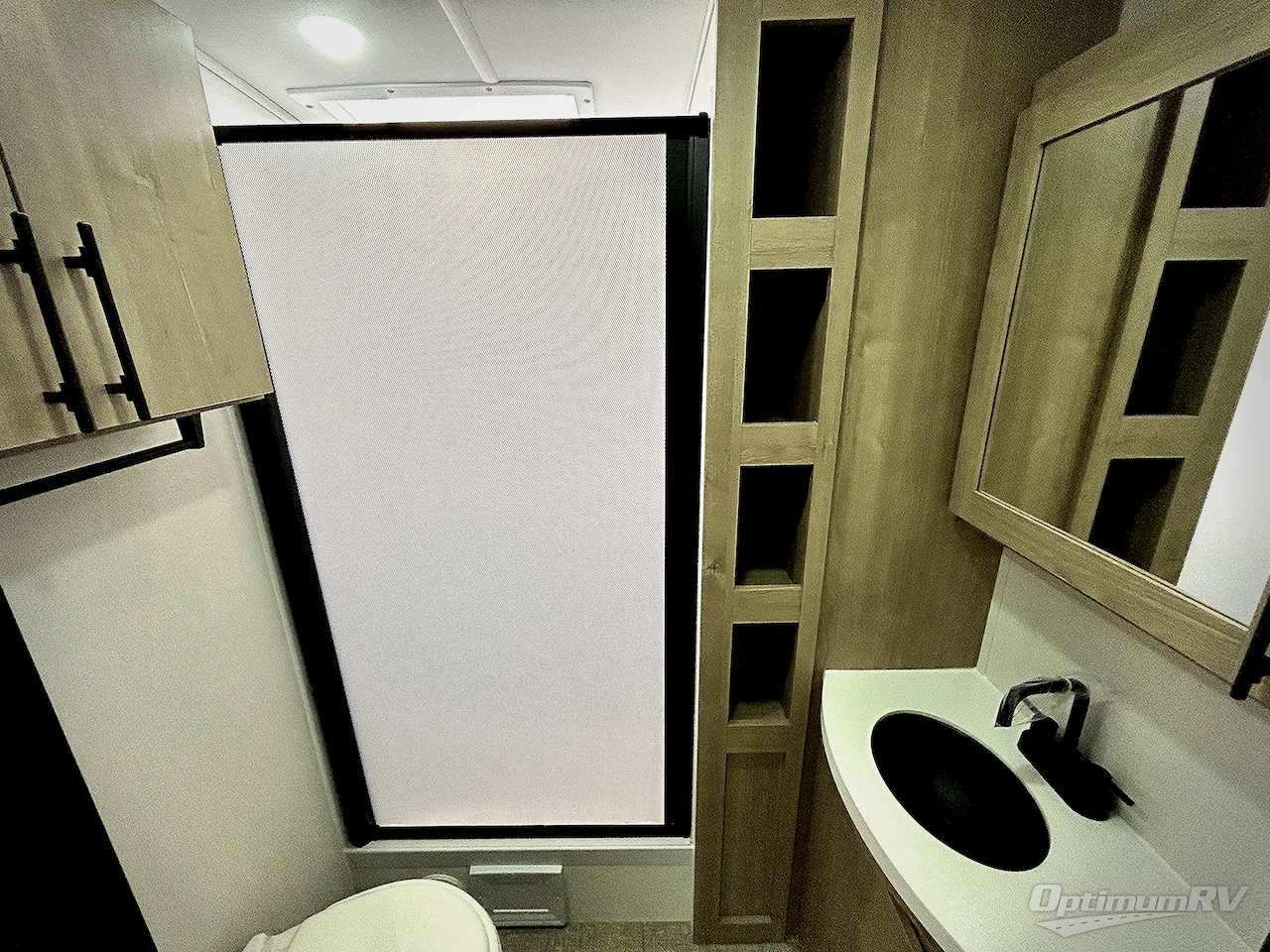 2025 Grand Design Imagine 2970RL Photo 8