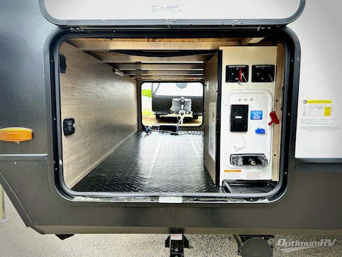 2025 Grand Design Imagine 2800BH RV Photo 4