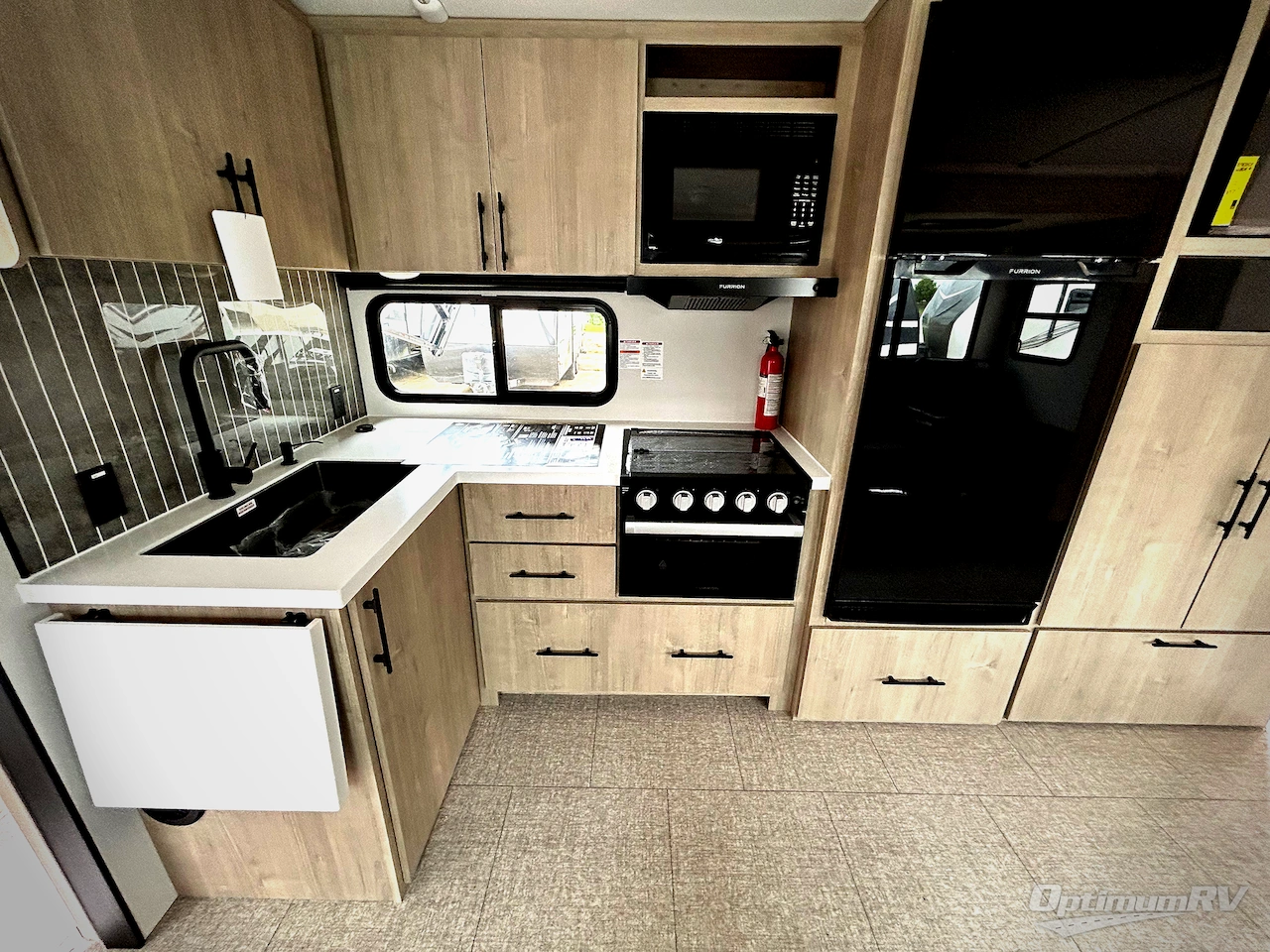 2025 Grand Design Imagine 2800BH Photo 7