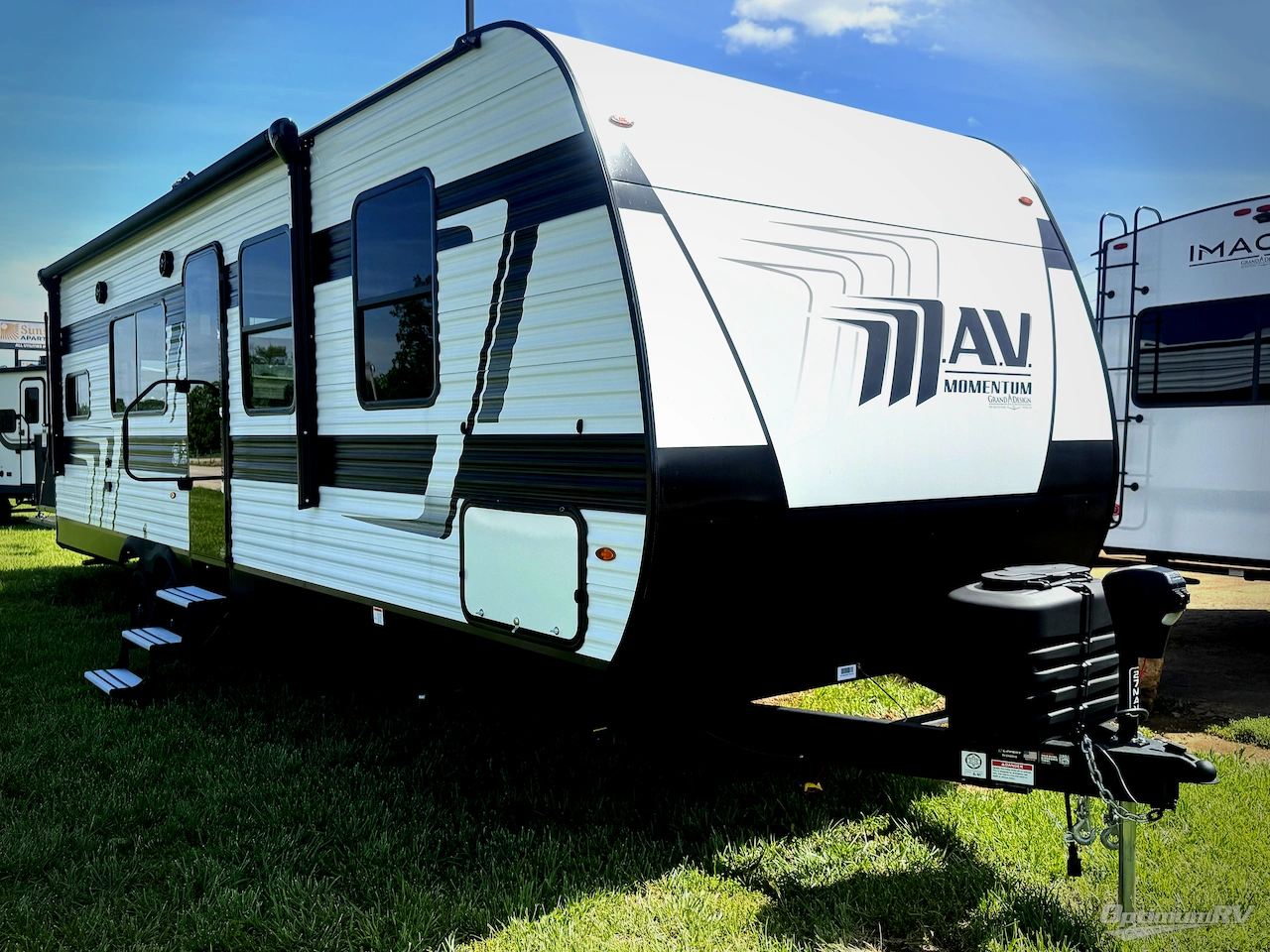 2026 Grand Design Momentum MAV 27MAV Photo 2