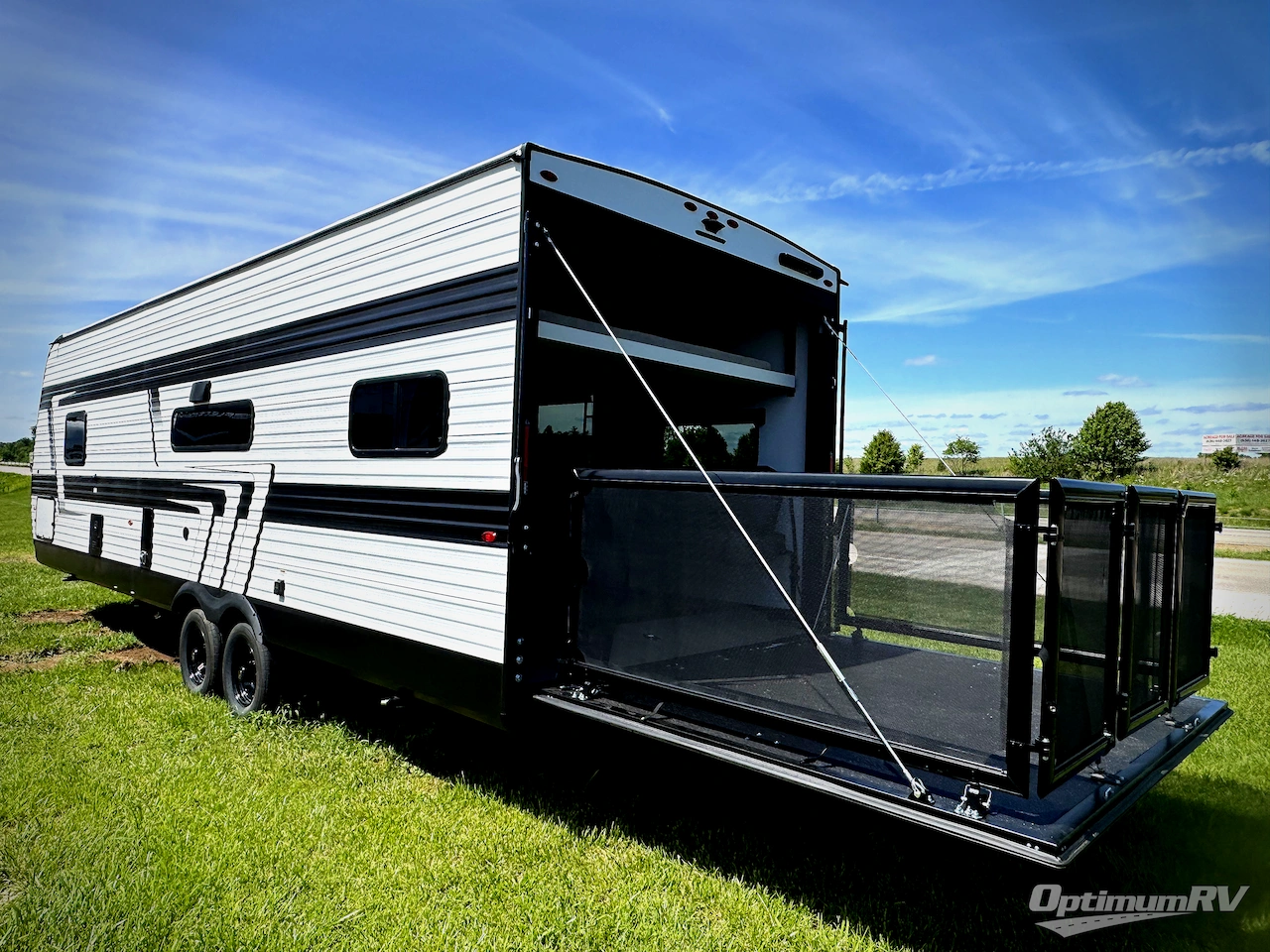 2026 Grand Design Momentum MAV 27MAV Photo 4