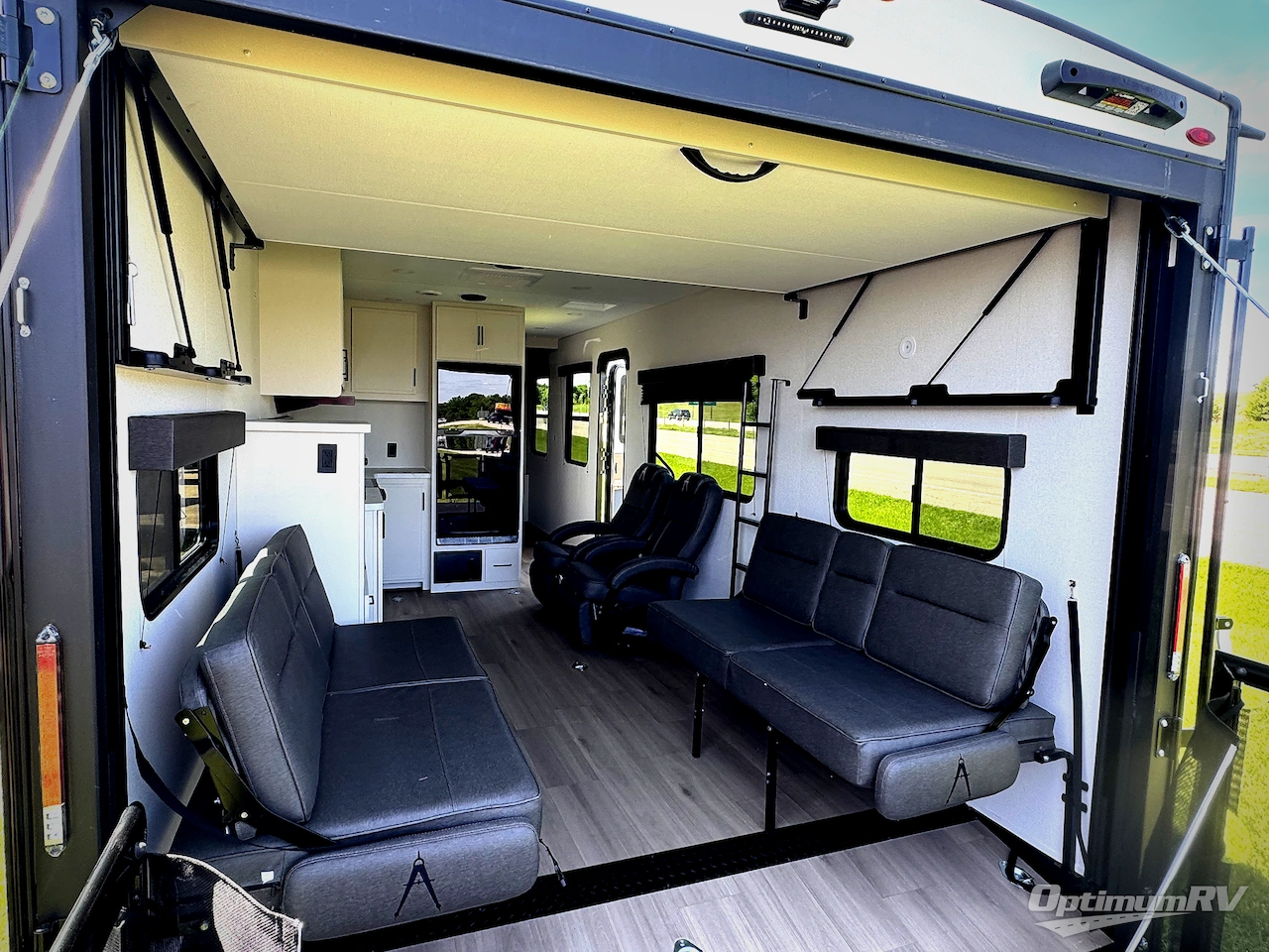 2026 Grand Design Momentum MAV 27MAV Photo 8