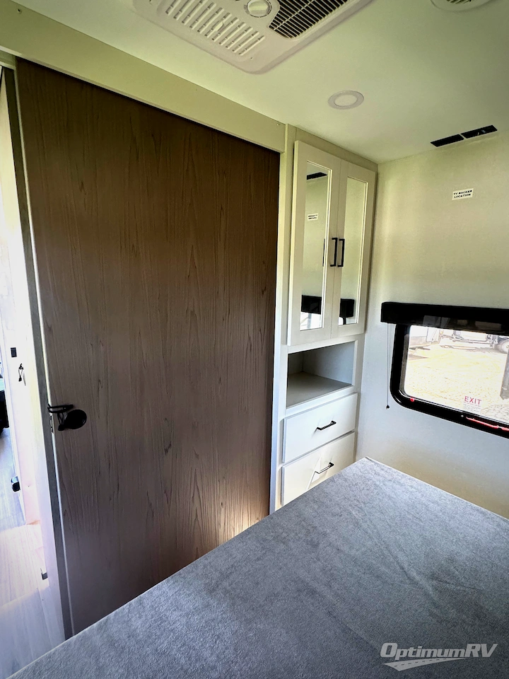 2026 Grand Design Momentum MAV 27MAV Photo 15