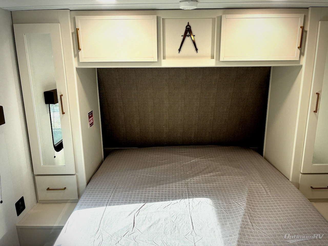 2026 Grand Design Transcend 265BHT Photo 10