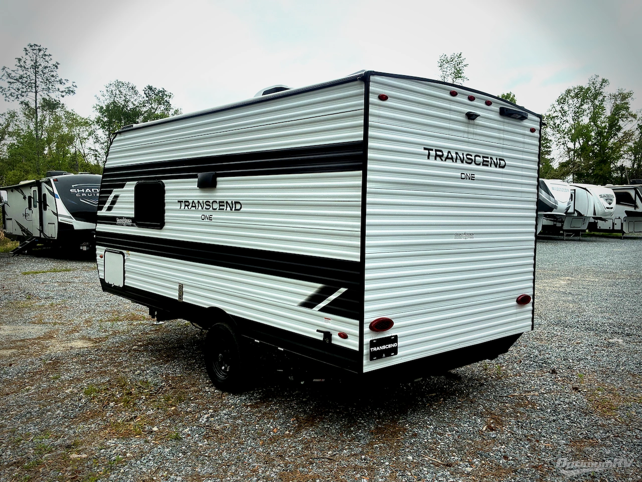 2026 Grand Design Transcend One 151RB Photo 3