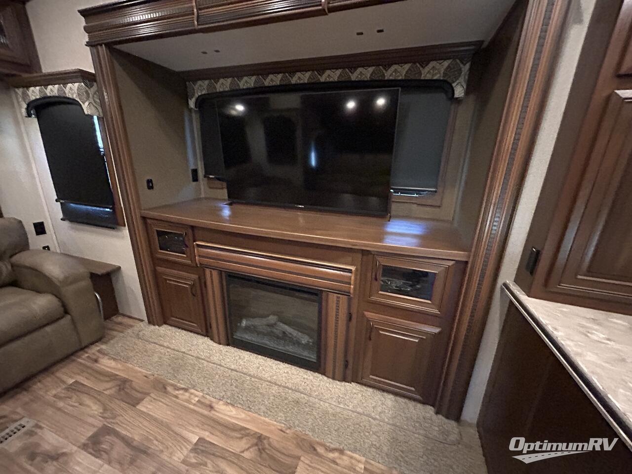 2016 Jayco Pinnacle 36RSQS Photo 14