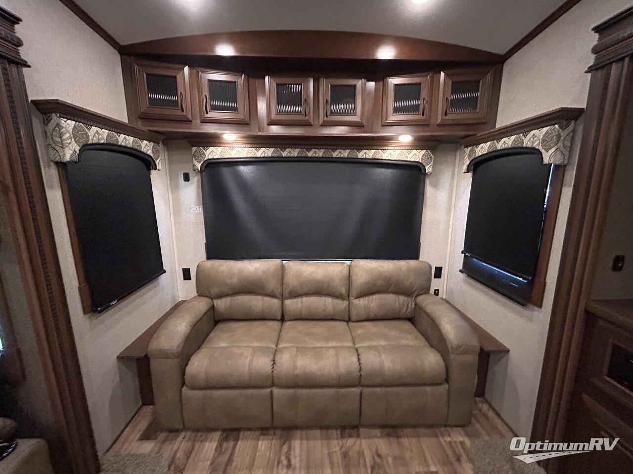 2016 Jayco Pinnacle 36RSQS Photo 16