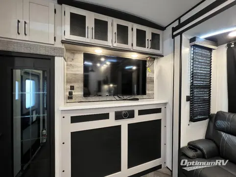 2023 Heartland Torque 350 RV Photo 4