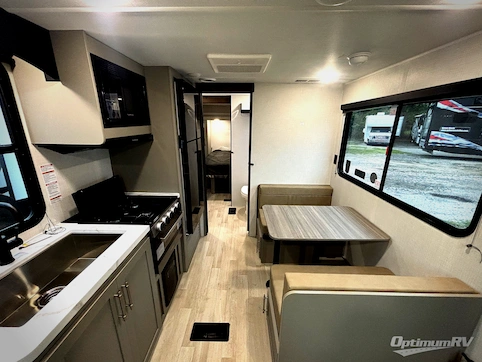 2027 Keystone Hideout 210RL RV Photo 2