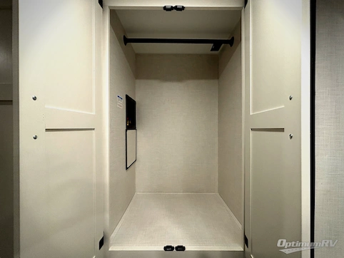 2027 Venture SportTrek Touring Edition STT343VIK RV Photo 3