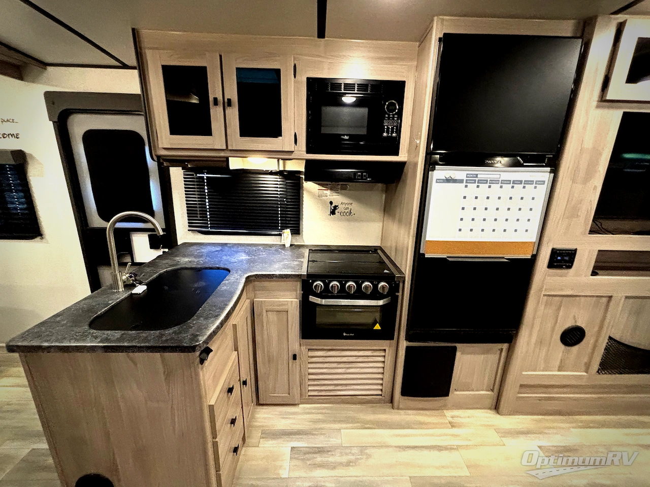 2023 Coachmen Northern Spirit Ultra Lite 2963BH Photo 5