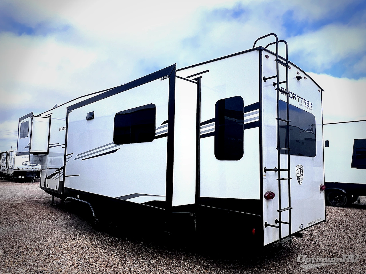 2025 Venture SportTrek Touring Edition STTF353VIK Photo 3