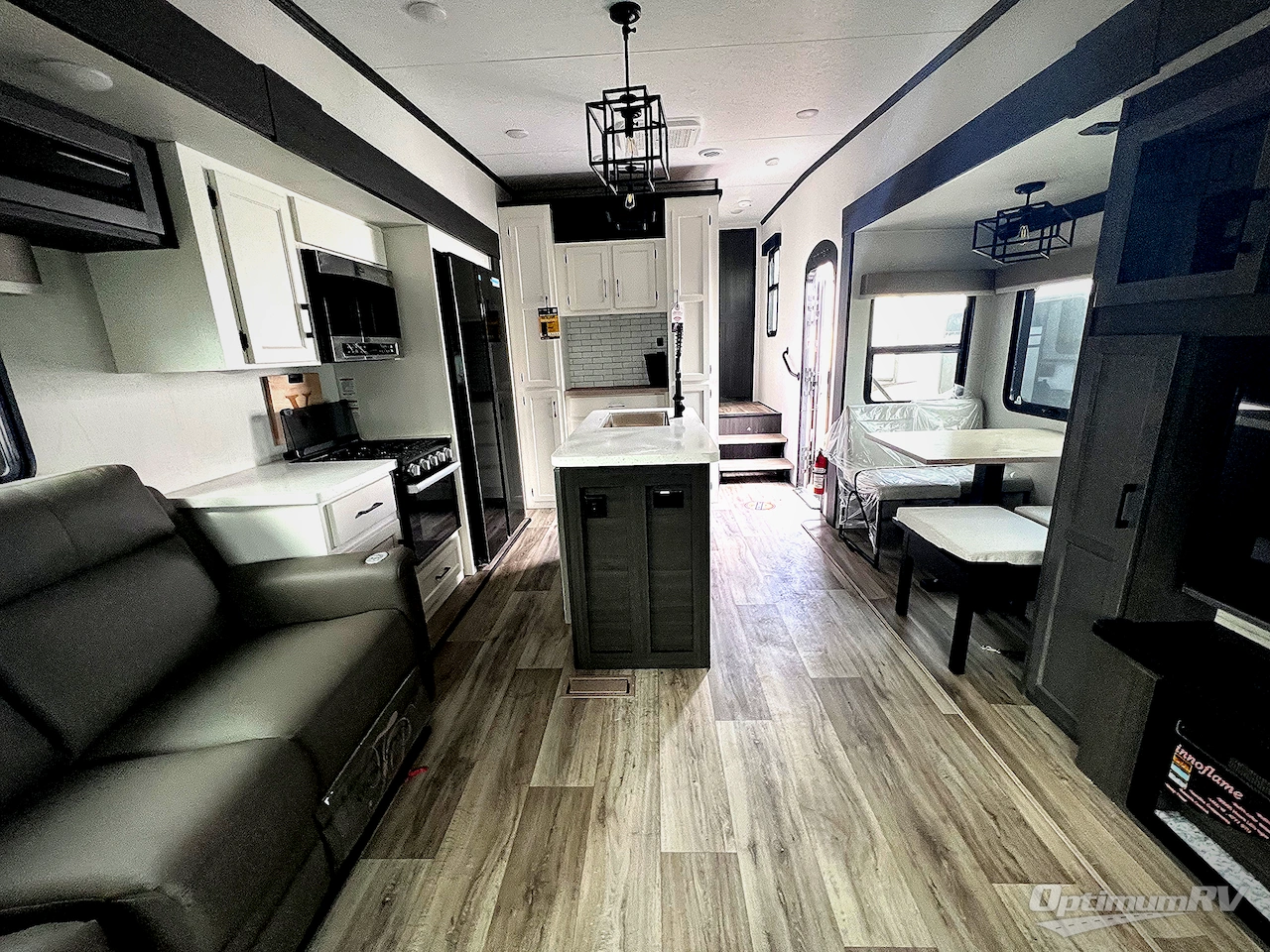 2025 Venture SportTrek Touring Edition STTF353VIK Photo 5