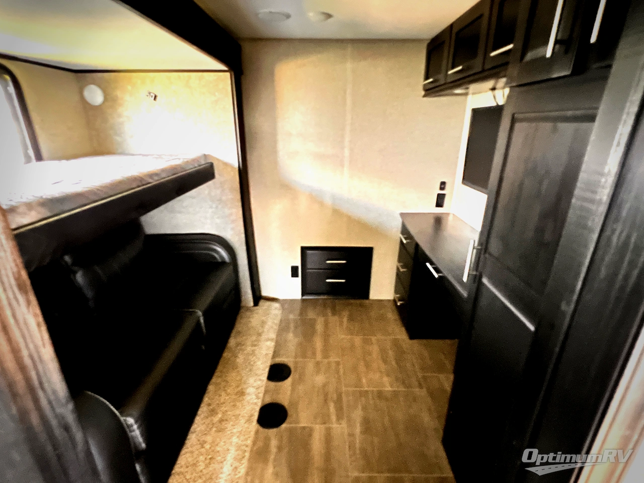 2020 Jayco North Point 377RLBH Photo 17