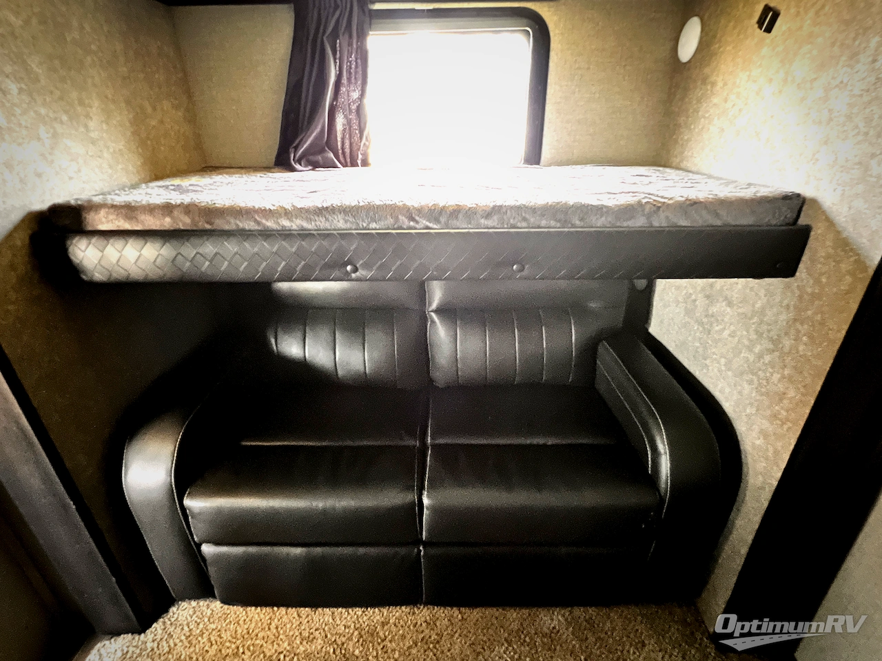 2020 Jayco North Point 377RLBH Photo 18