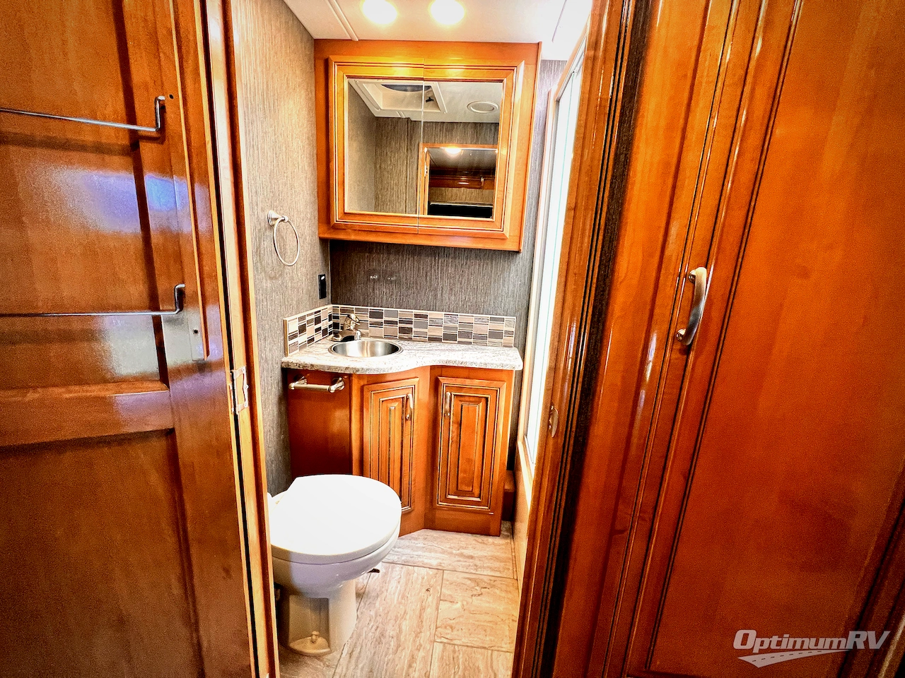 2019 Thor Aria 4000 Photo 17