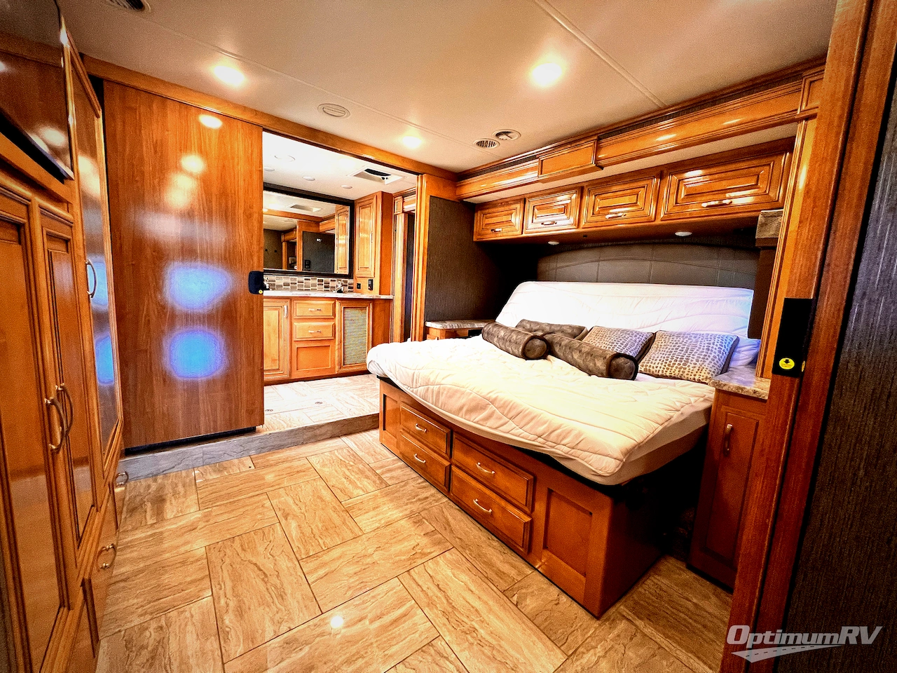 2019 Thor Aria 4000 Photo 19