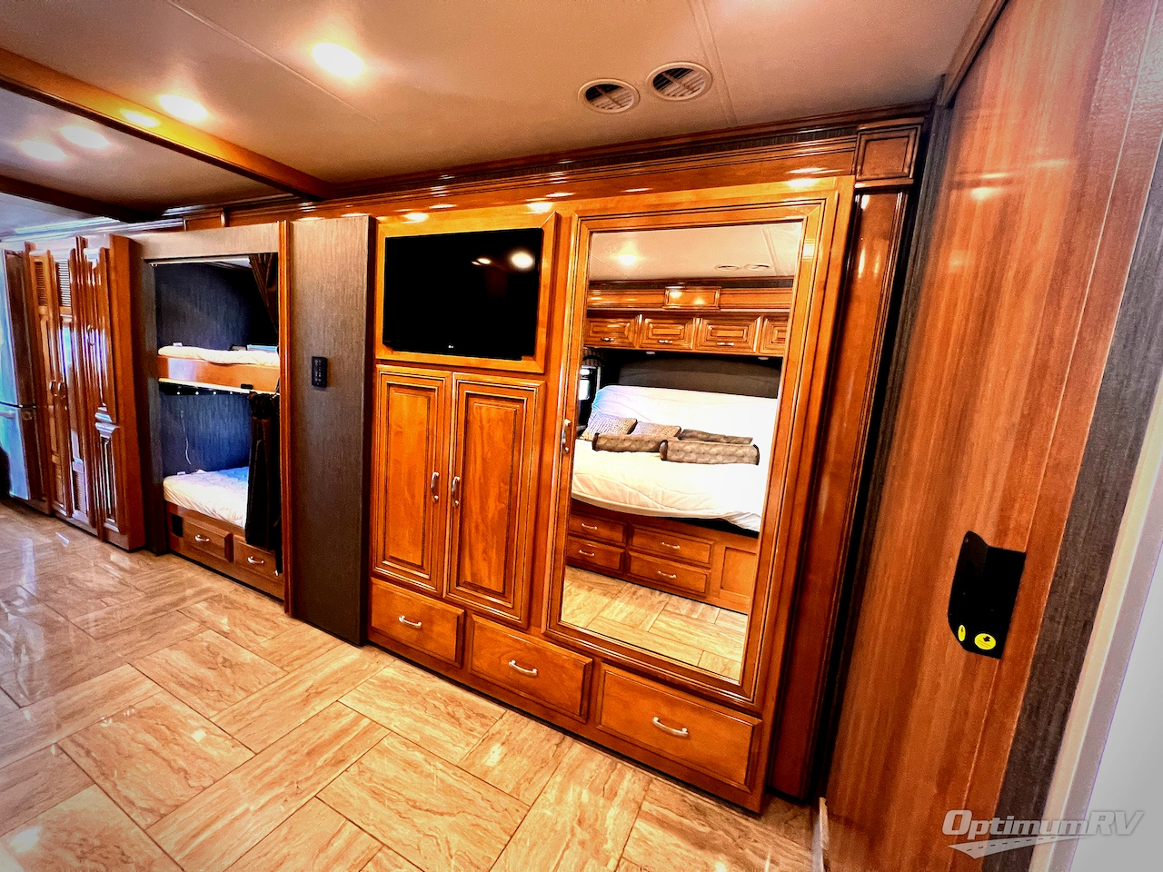 2019 Thor Aria 4000 Photo 21