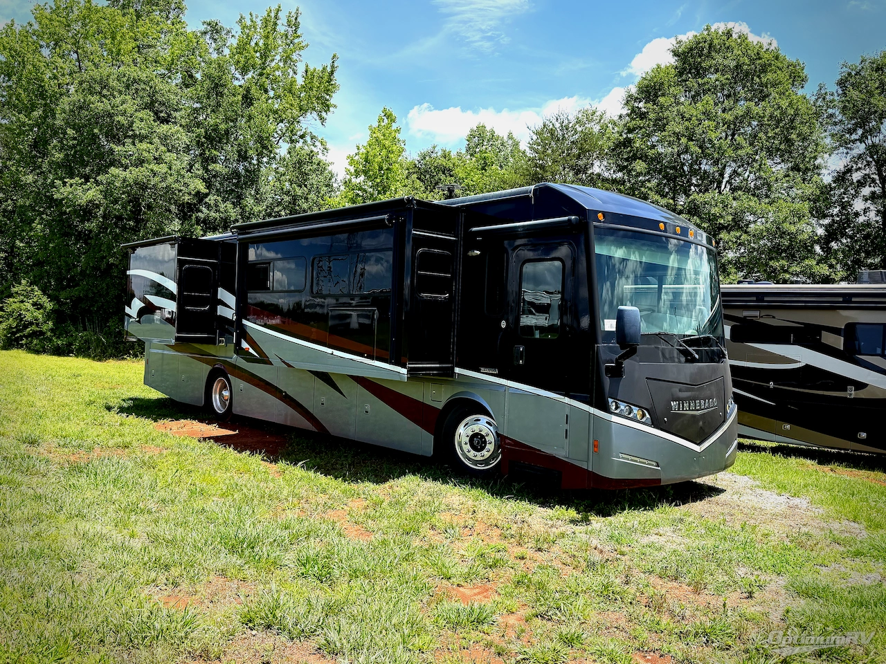 2016 Winnebago Forza 36G Photo 1
