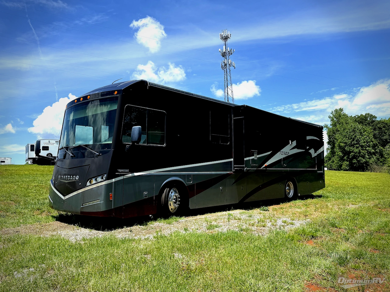 2016 Winnebago Forza 36G Photo 4